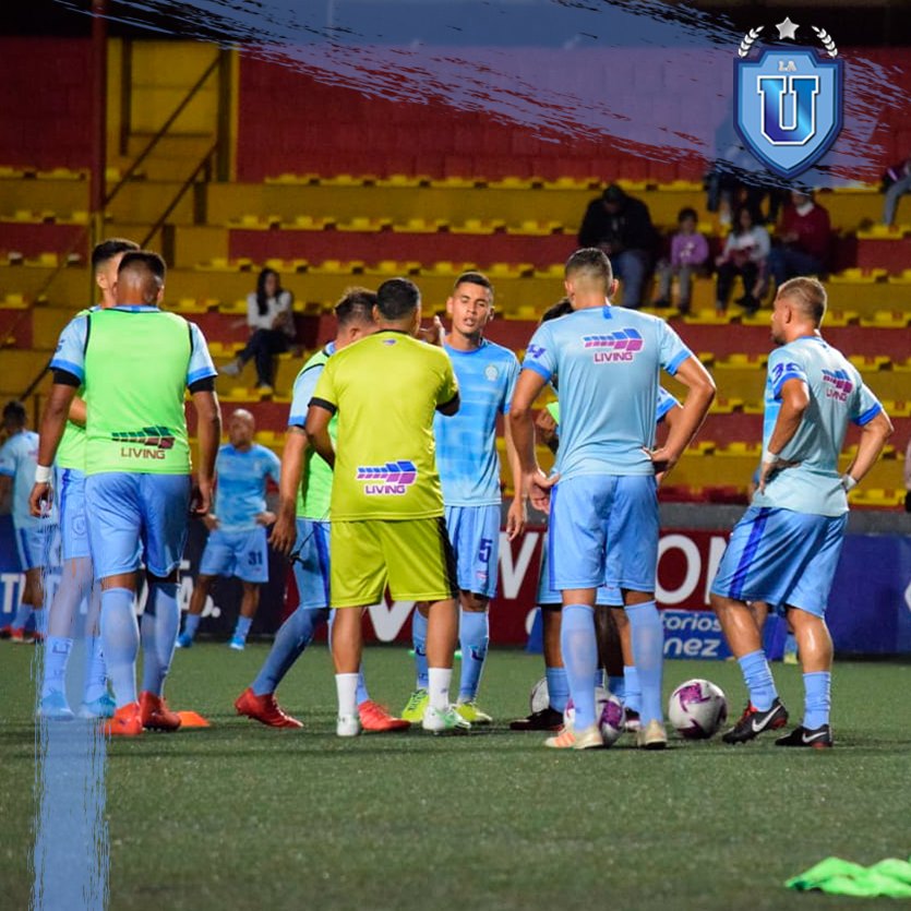 Dueños de franquicia UCR niega cualquier vínculo con empresarios Puntarenenses post thumbnail image